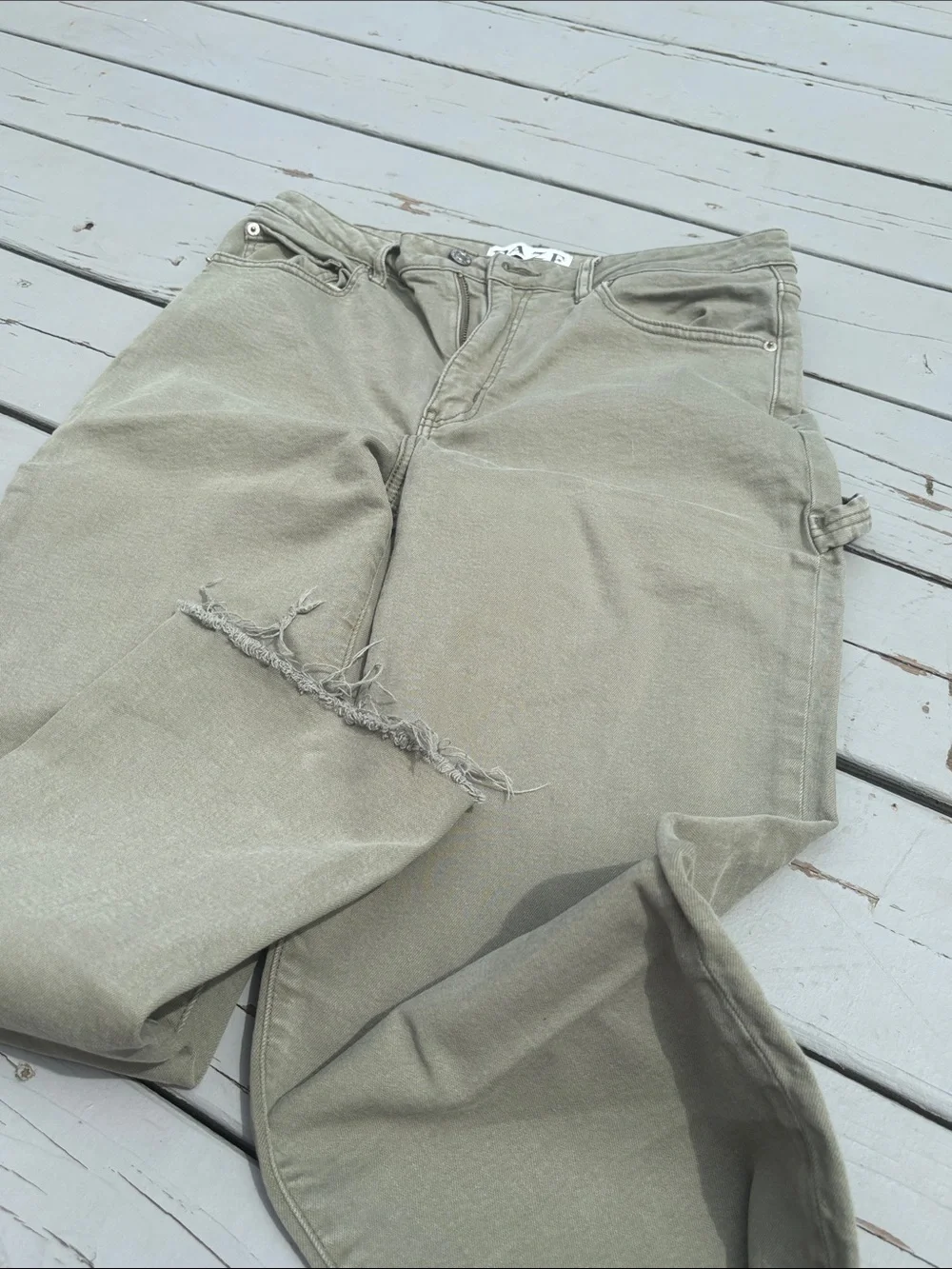 DAZE Denim Just Right Carpenter Jeans